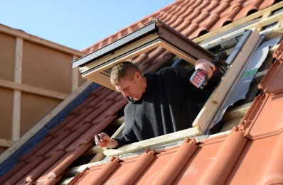 Pose de fenêtres de toit Velux à Campneuseville